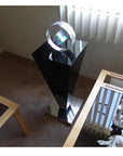 Black Gloss Image Pedestal w/ Chrome Base – Pedestal Source