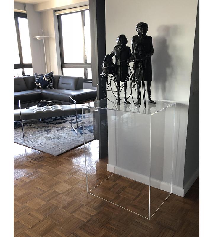 Clear Acrylic Pedestal – Pedestal Source