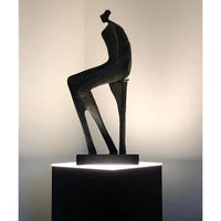 Black Laminate Pedestal with Ambient Light – Pedestal Source