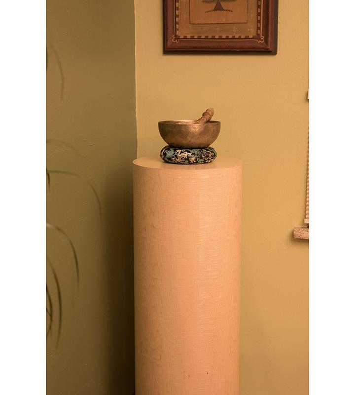 Maple Cylinder Pedestal (real wood veneer) – Pedestal Source