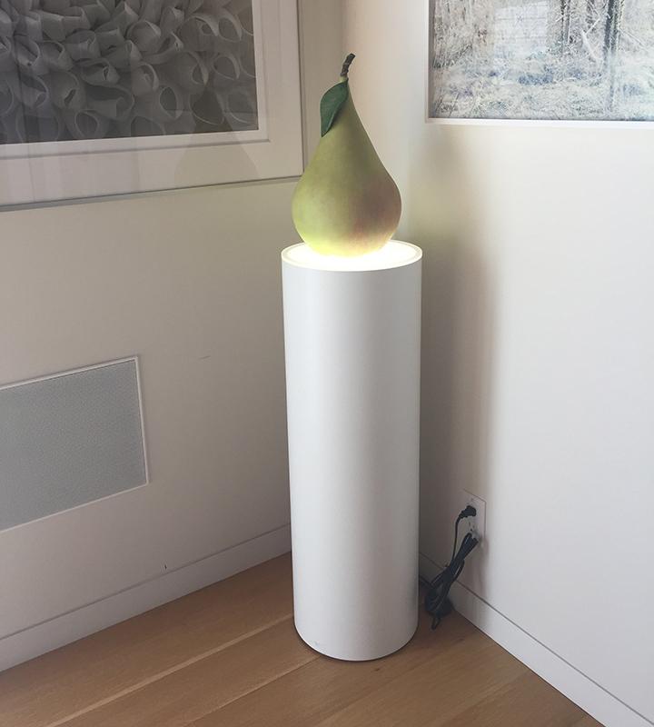 White Laminate Cylinder Pedestal With Ambient Light